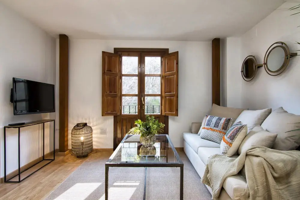 Alhambra Dreams - Luxury & Romantic