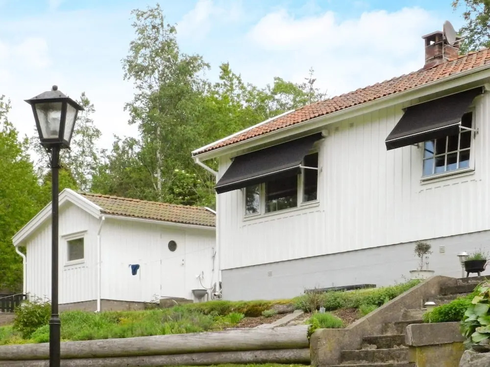 5 person holiday home in LYSEKIL