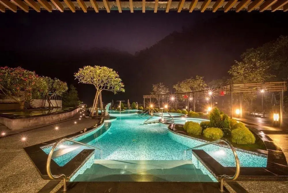 Cloudland Resort