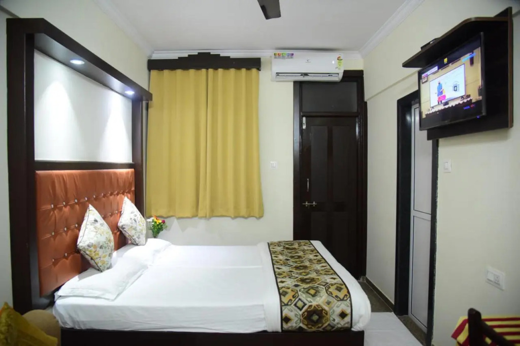 Valentines Retreat- Near Candolim Beach