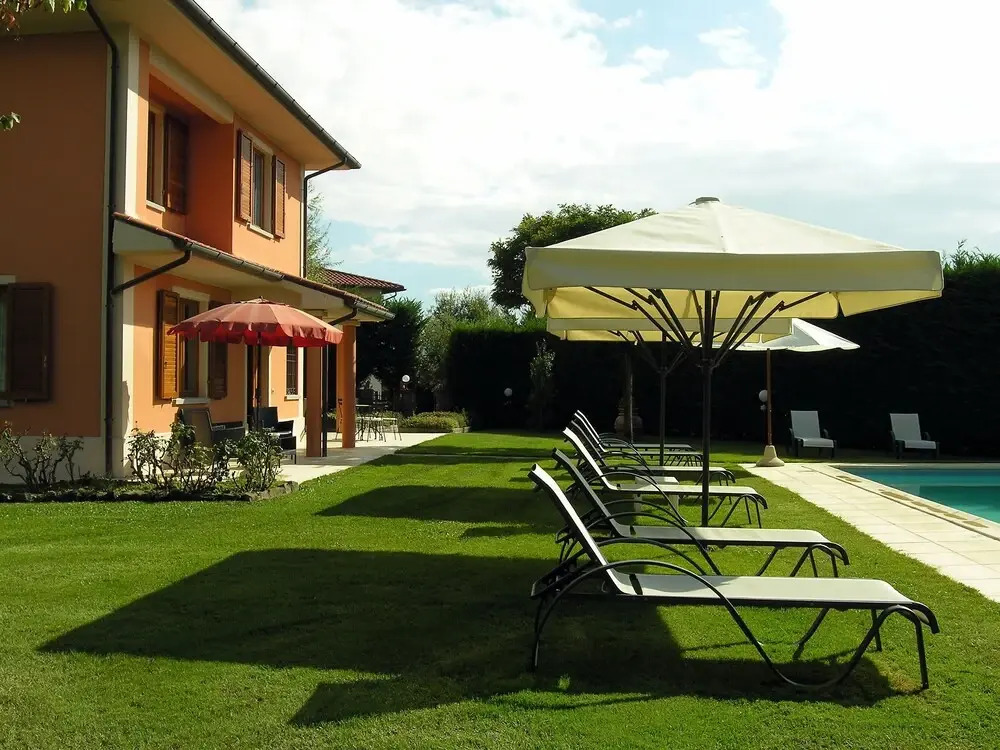 Villino Blu Private Villa on the Chianti Hils 10 Plus 2 pax