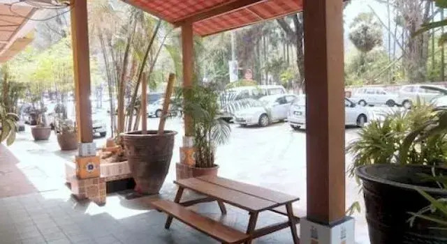 Botanic Hill Lodge