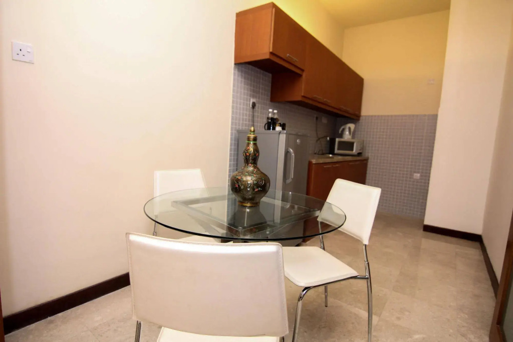 Peninsula Residence All Suite Hotel