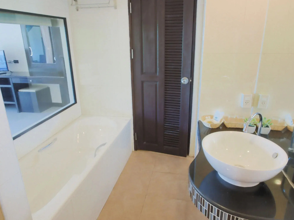 Koh Chang Bailan Beach Resort