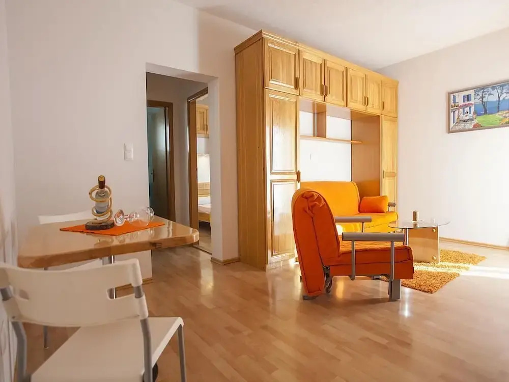 Apartment Almera N5