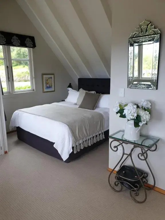 Brenton Lodge