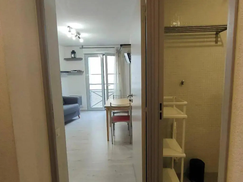 Appartement Cauterets, 2 pièces, 6 personnes - FR-1-234-199