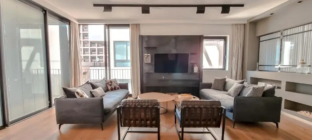 Luxury 3 Bdr Apartment Neve Tzedek #N17