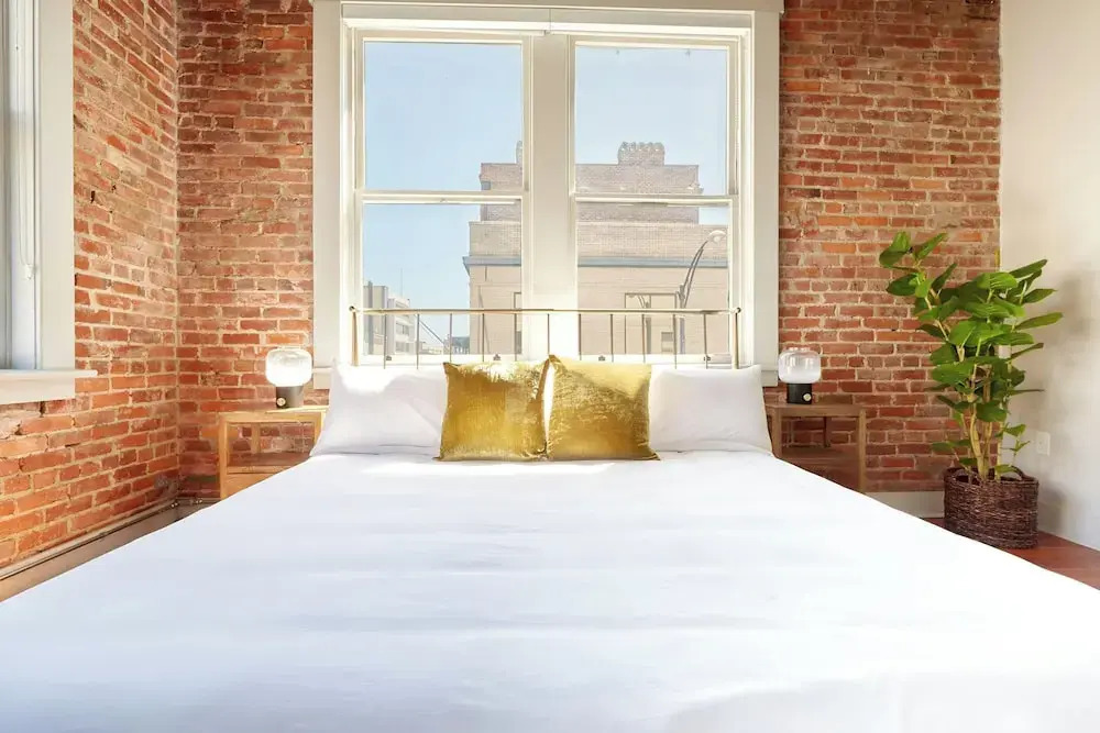 Sonder — Drayton Apartments