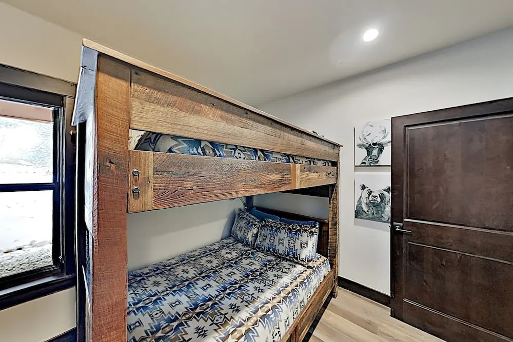 136calld 4 Bedroom Home