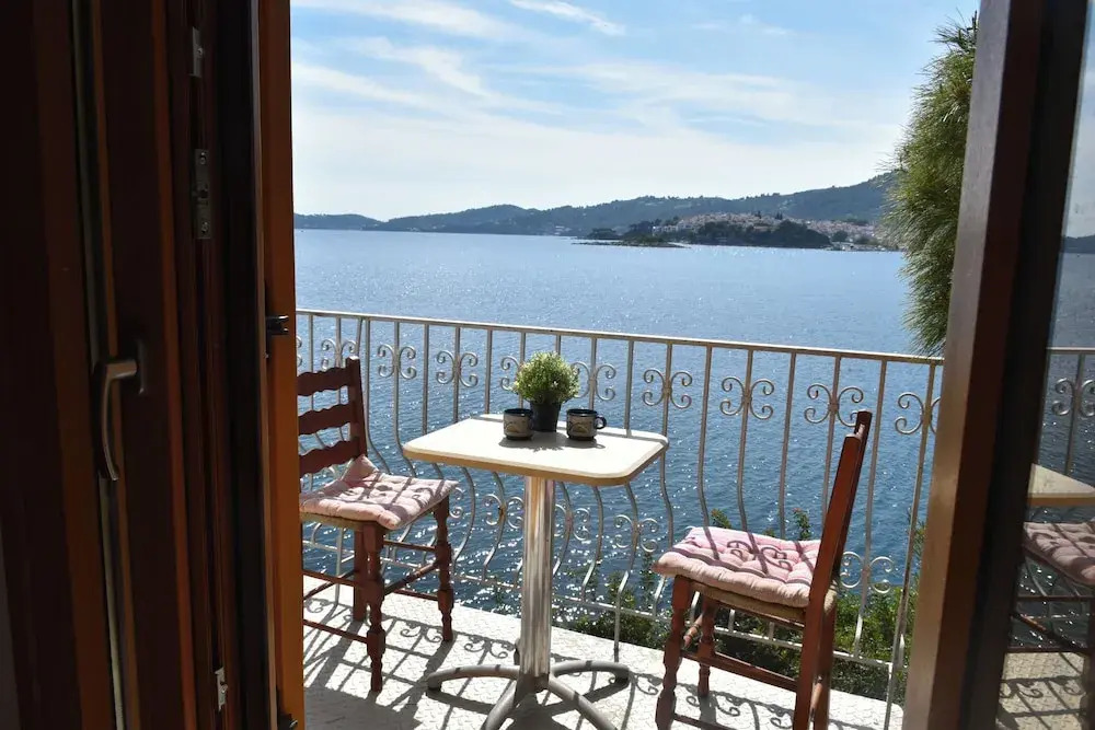 Porto Castello Villas