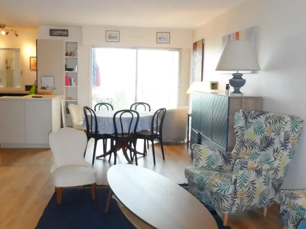 Appartement Cabourg, 4 pièces, 8 personnes - FR-1-487-182