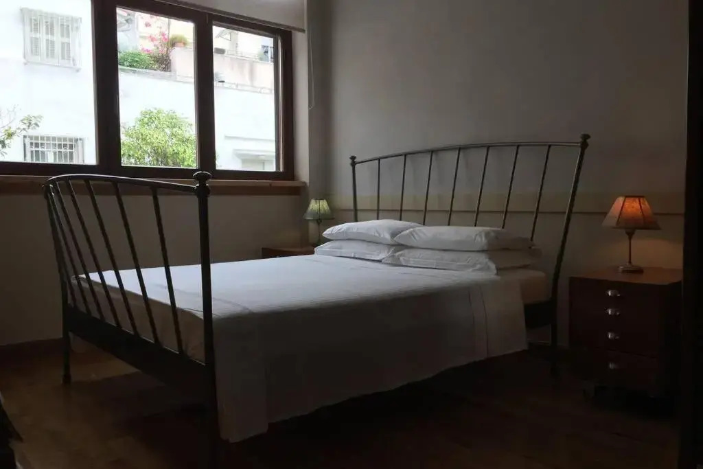 Unique - Spacious Studio with rooftop / Thissio
