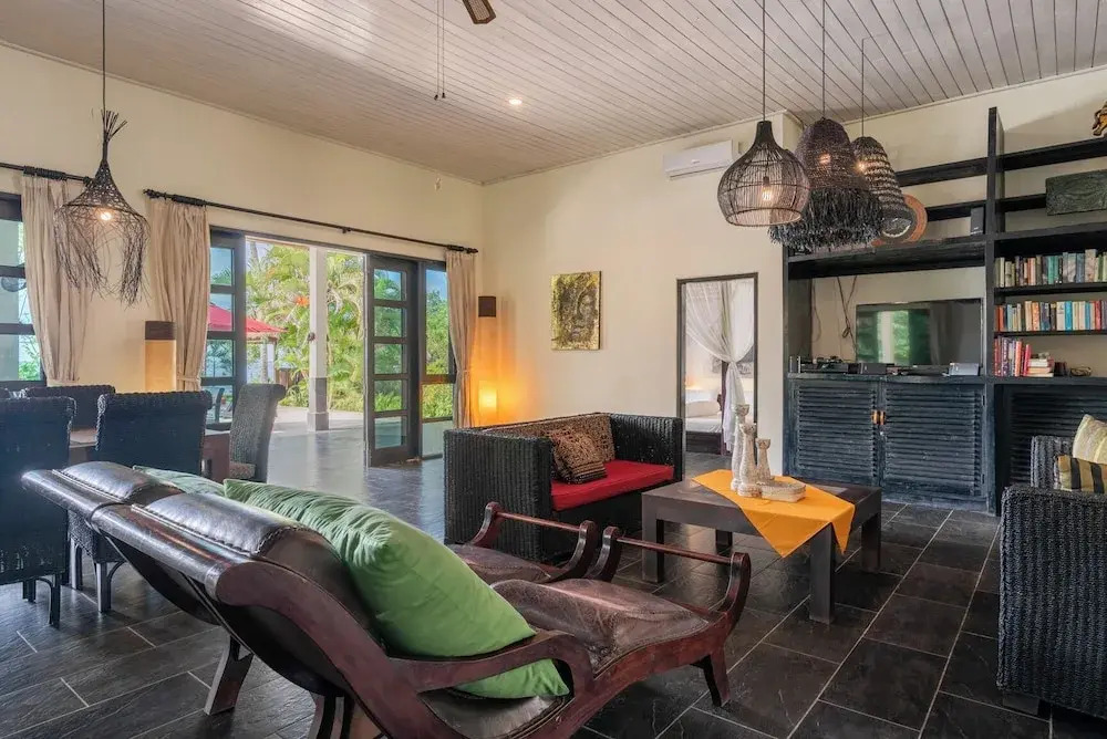 Villa Burung