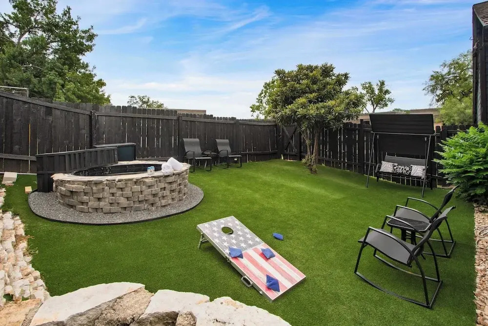 Stylish Retreat, Shared Pool & Yard Near Downtown Fairlawn Lane A by Avantstay