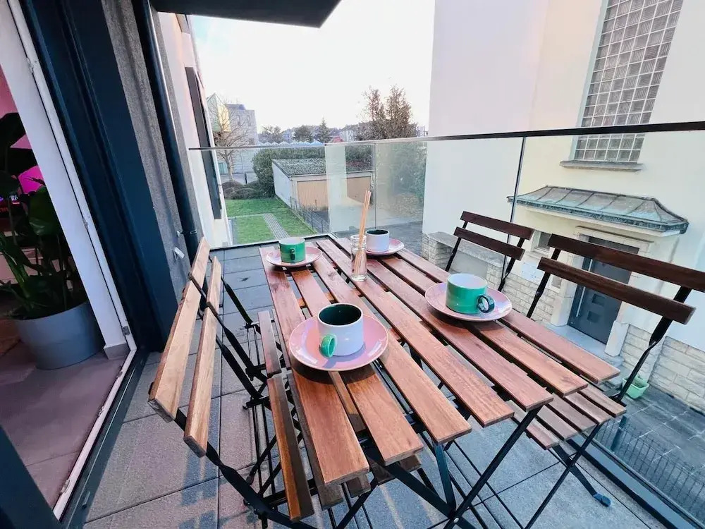 Lovely 1 bedroom flat w balcony&parking