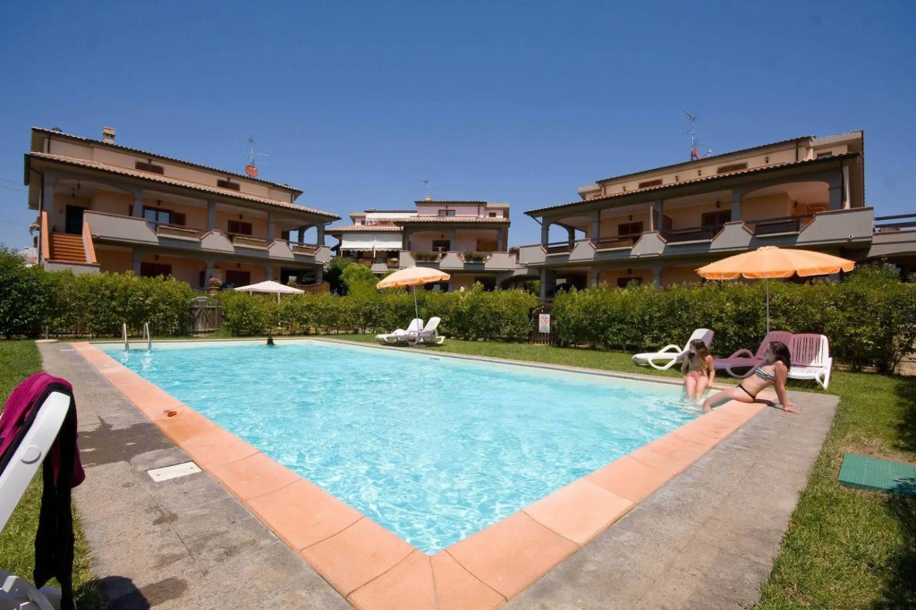 Follonica Apartments - Pool & Relax