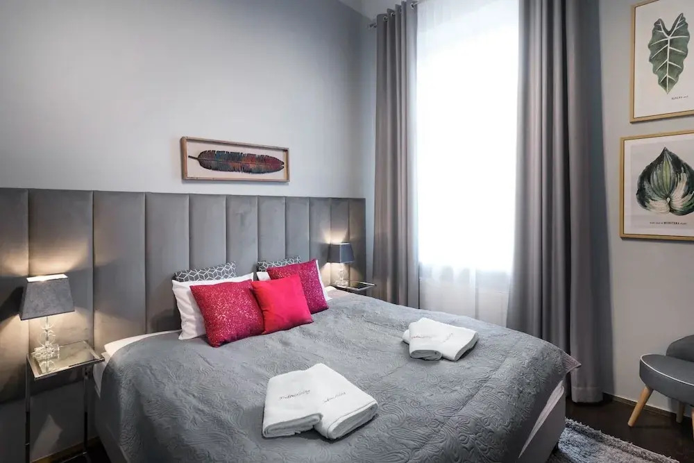 KrakowLiving - Sarego Apartment