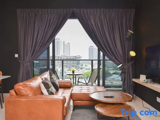 Trion 2 KL Cityview Suites by CityNest