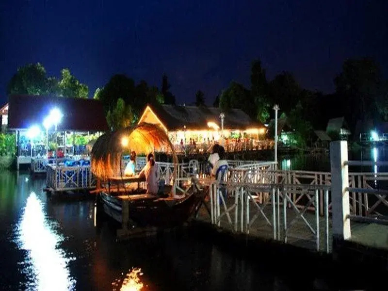 Rungaroon Resort