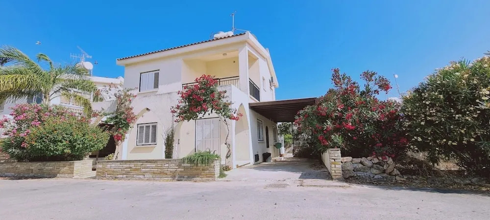 15 ATH - Swallow s Nest Villa