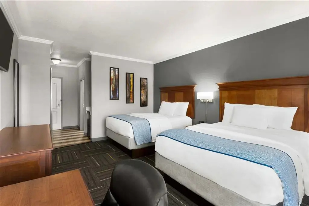La Quinta by Wyndham Dublin