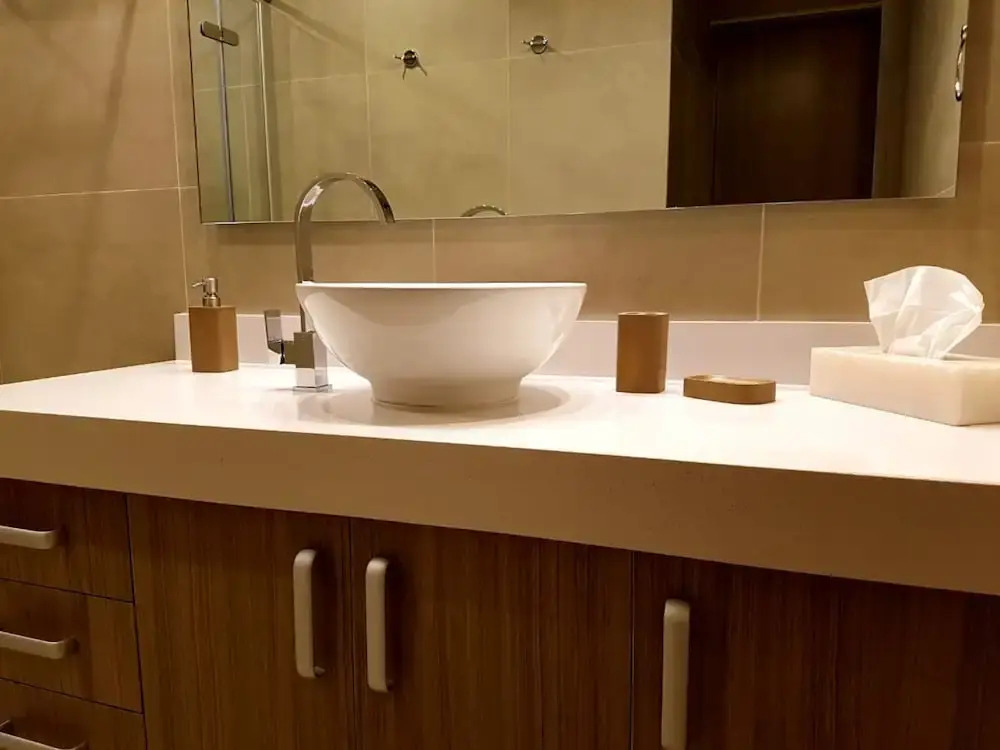 Cute 1 BR in amazing location by Happy Address