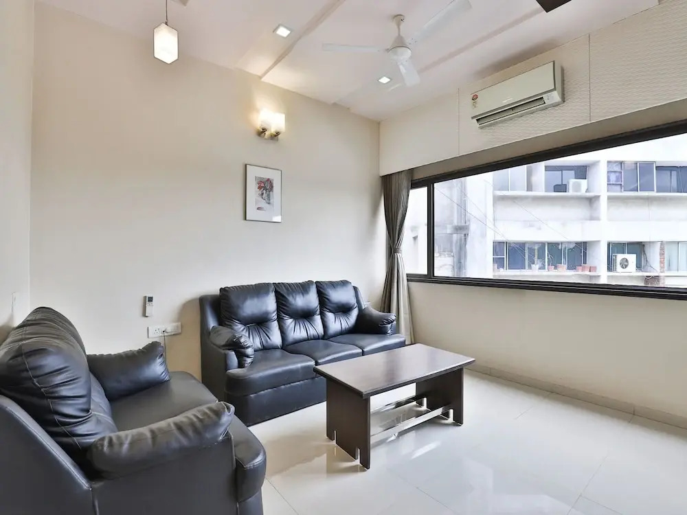 Raajpath Hotel Vadodara