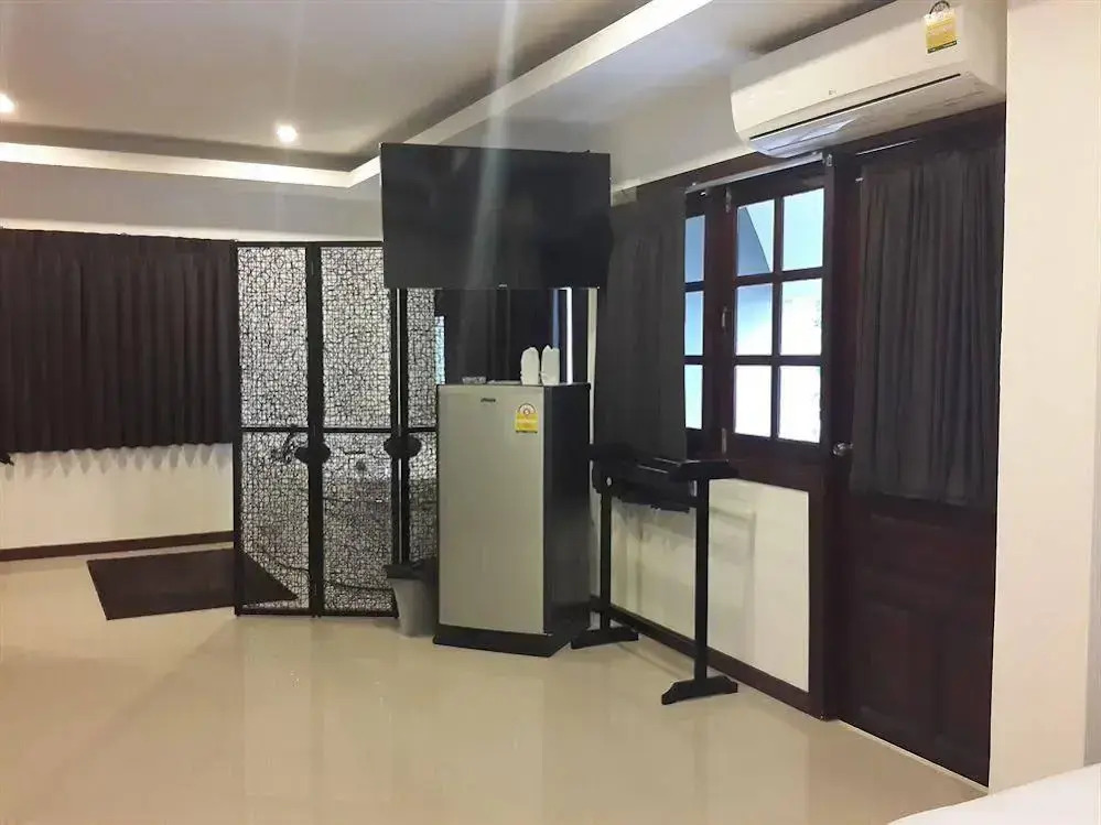Yaka Hotel
