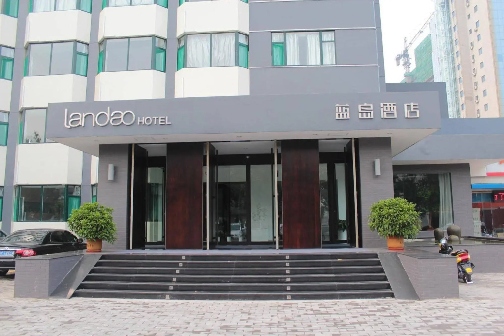 Verona Lanshang Hotel (Badaju Zibo Railway Station)