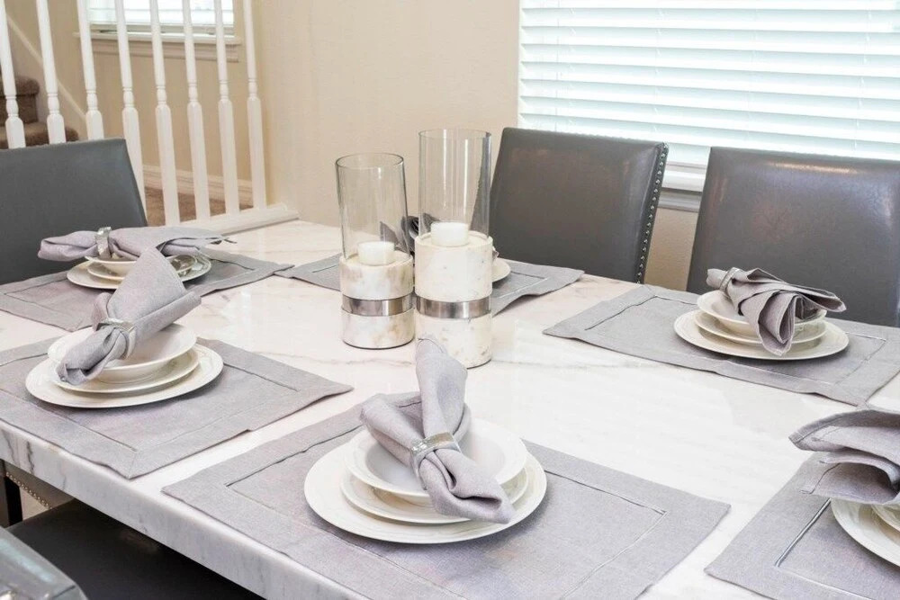 4 Bedroom/3.5 Bath Townhome Windsor Island-4501wi 4 Townhouse by Redawning, Davenport