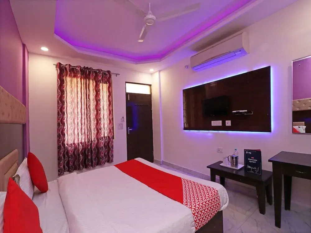 OYO 11426 Hotel Jyoti Residency