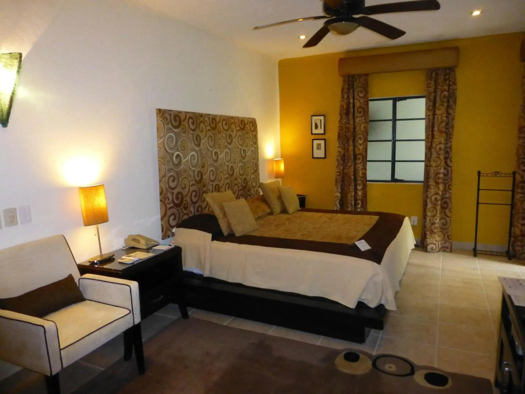 Casa Cupula LGBT Luxury Resort