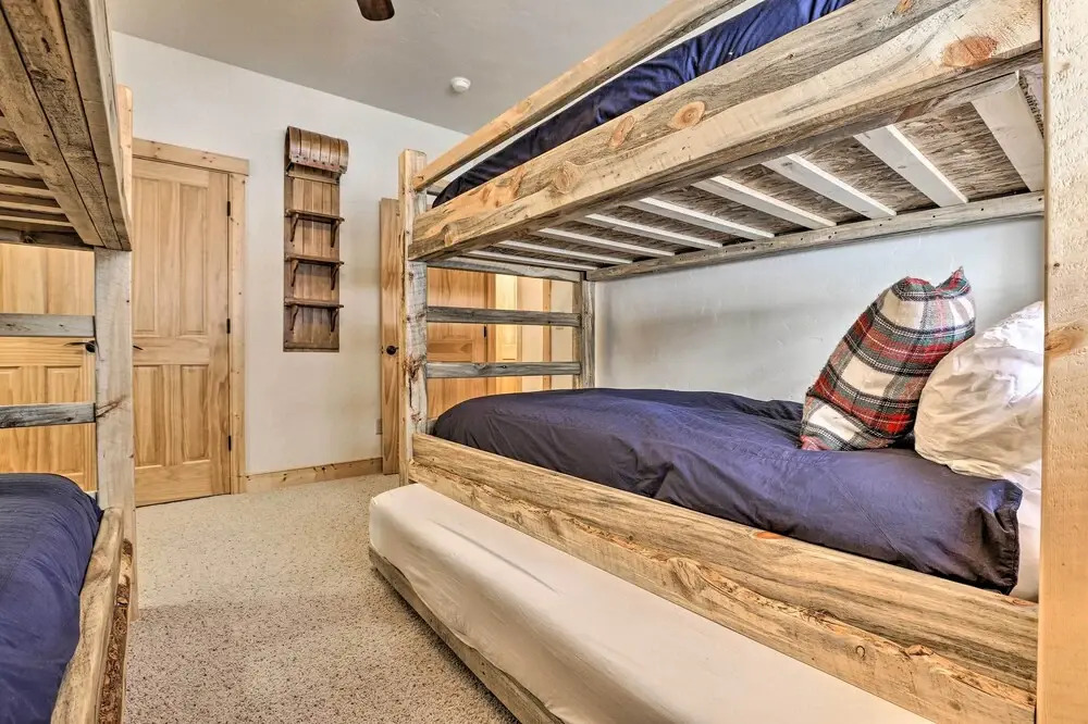 5 Mi to Ski Resort: Breck Home w/ Hot Tub!