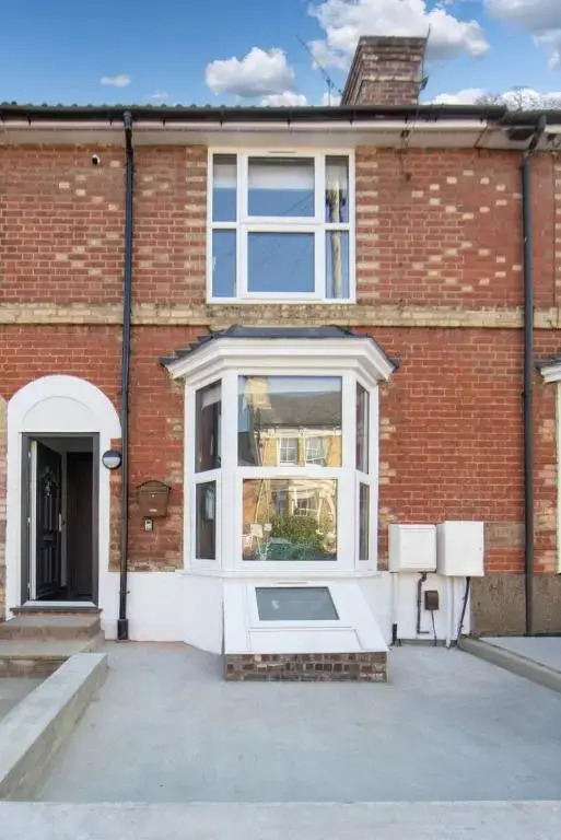Central Ashford Stay for All