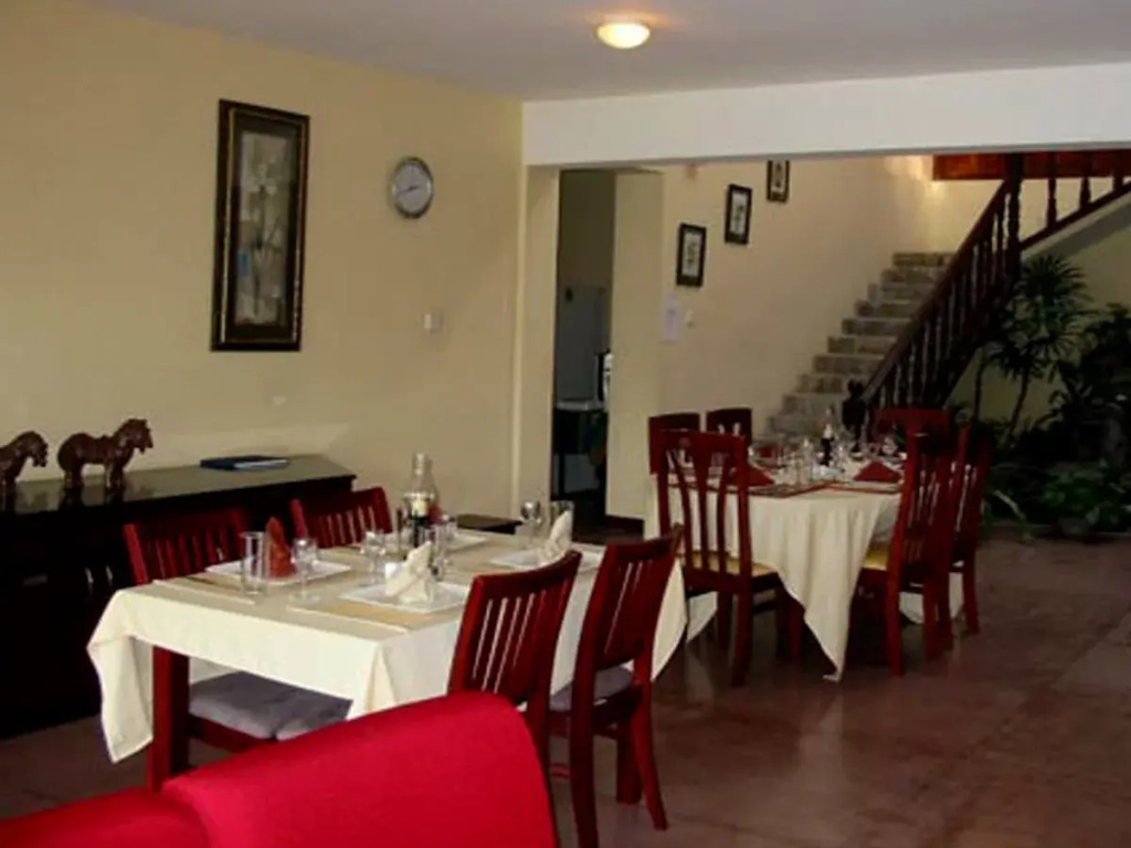 Enison Lodge