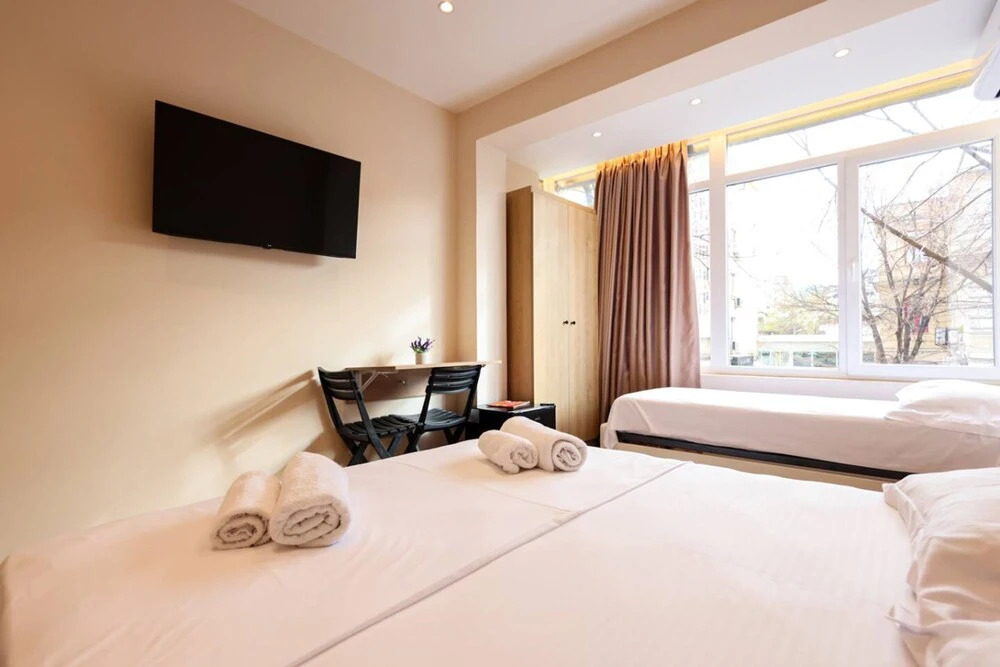 Grandstay Tirana Central 02