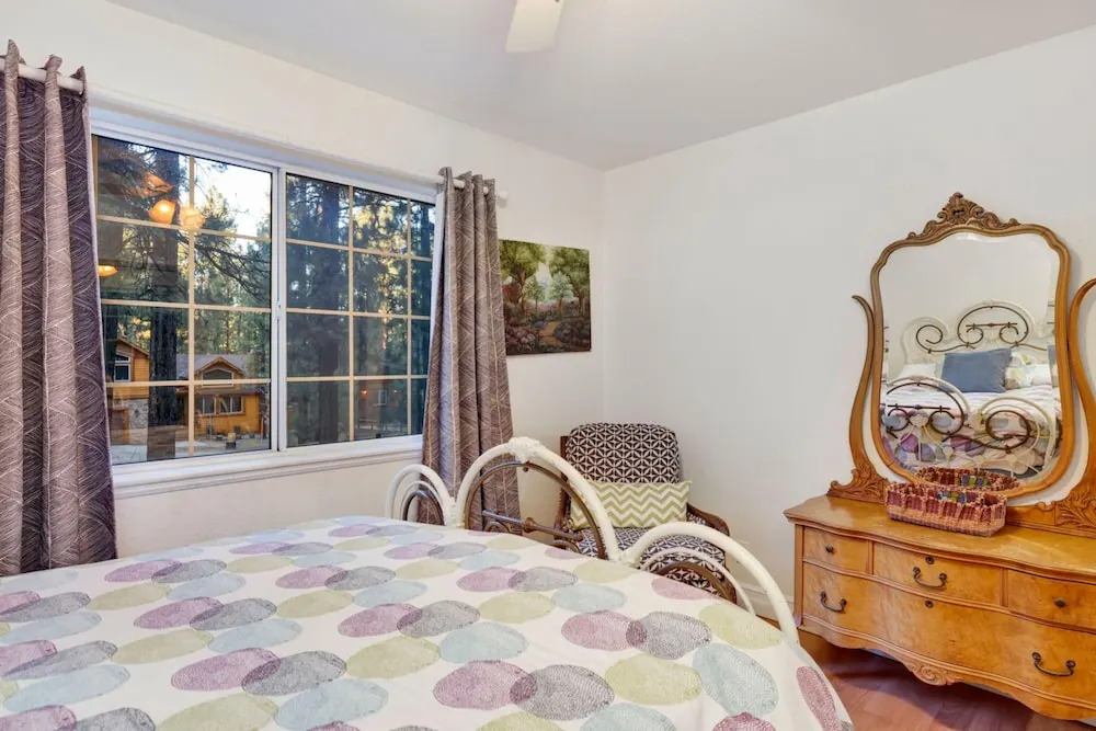 Evergreen Escape-1322 by Big Bear Vacations
