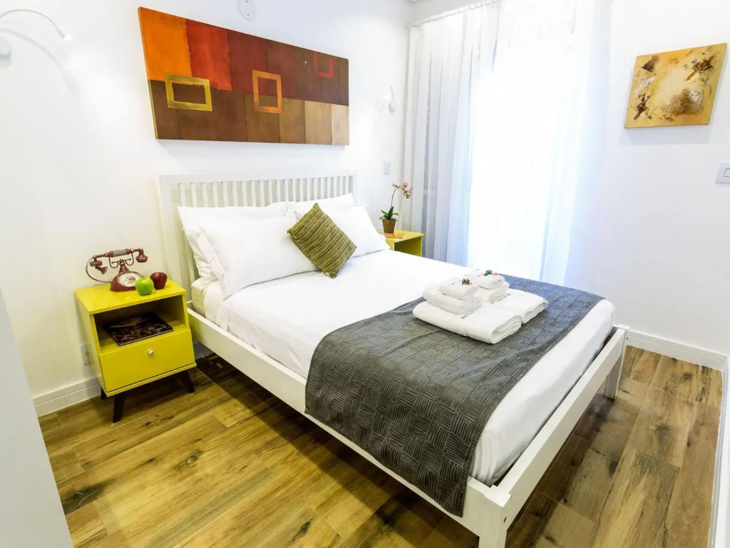 Apartamento 2 Quartos, Lindo, Aconchegante na Praça Pôr do Sol
