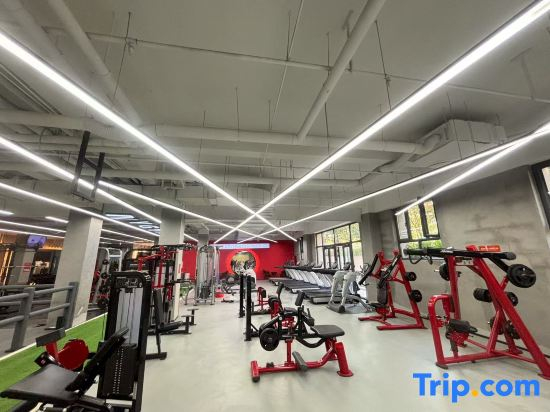 Lavande Hotel (Urumqi High-Speed Railway Station Weitai North Road)