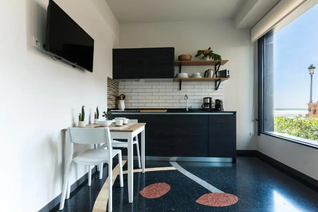 Apartamentos Dada by Egona