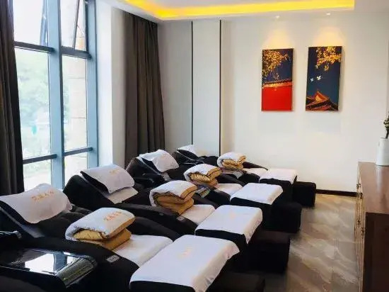 Huatian International Hotel