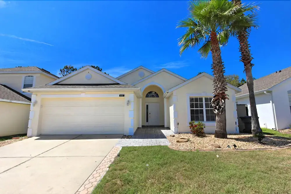 847 Troon Circle