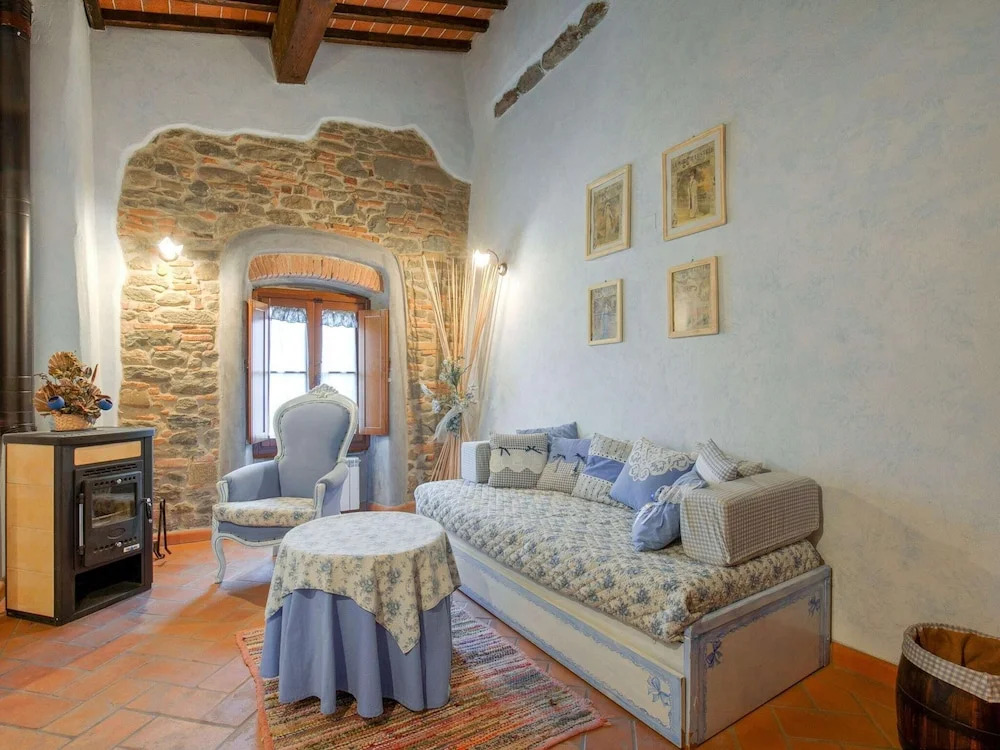 Lovely Farmhouse in Pian di Sco With Barbecue