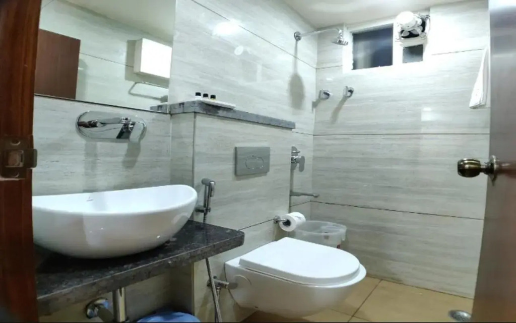 Hotel Jalsa Bhopal