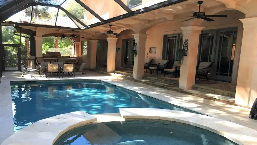 23 Pelican 6 Bedroom Home