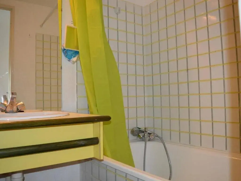Appartement Argelès-sur-Mer, 3 pièces, 6 personnes - FR-1-225-453