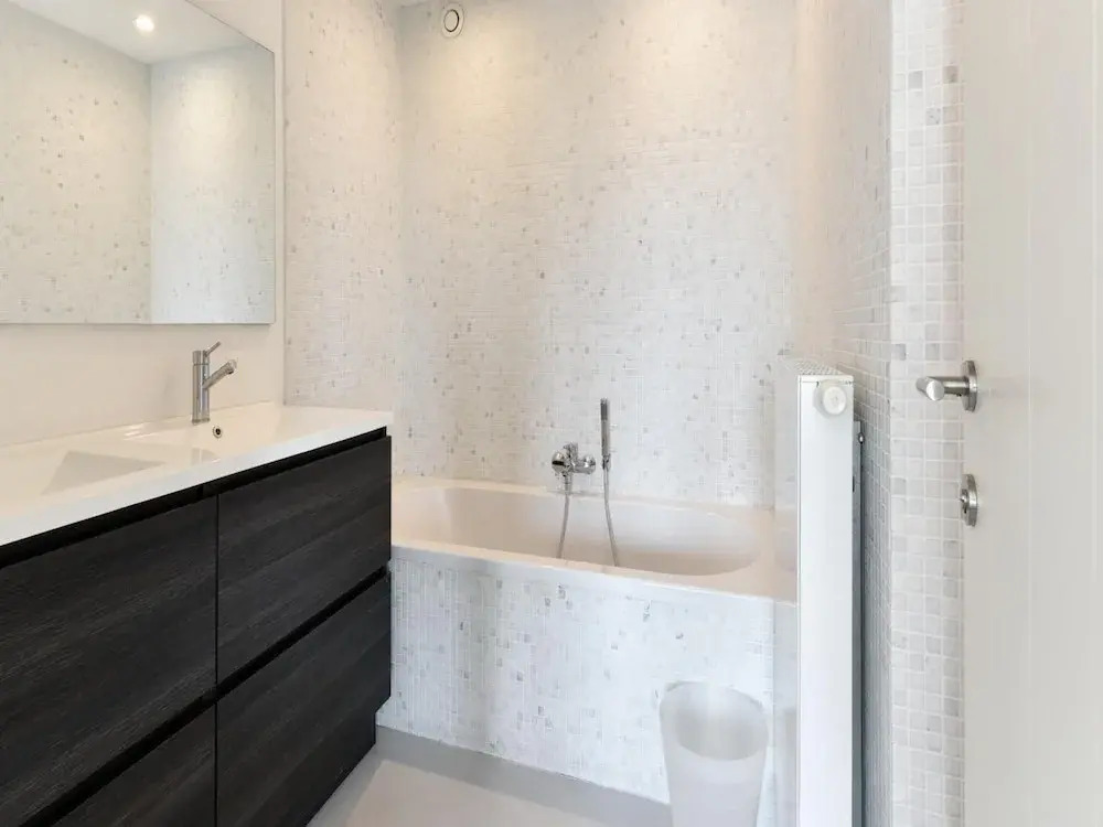 Duplex at Albert Beach with Stunning Sea Views