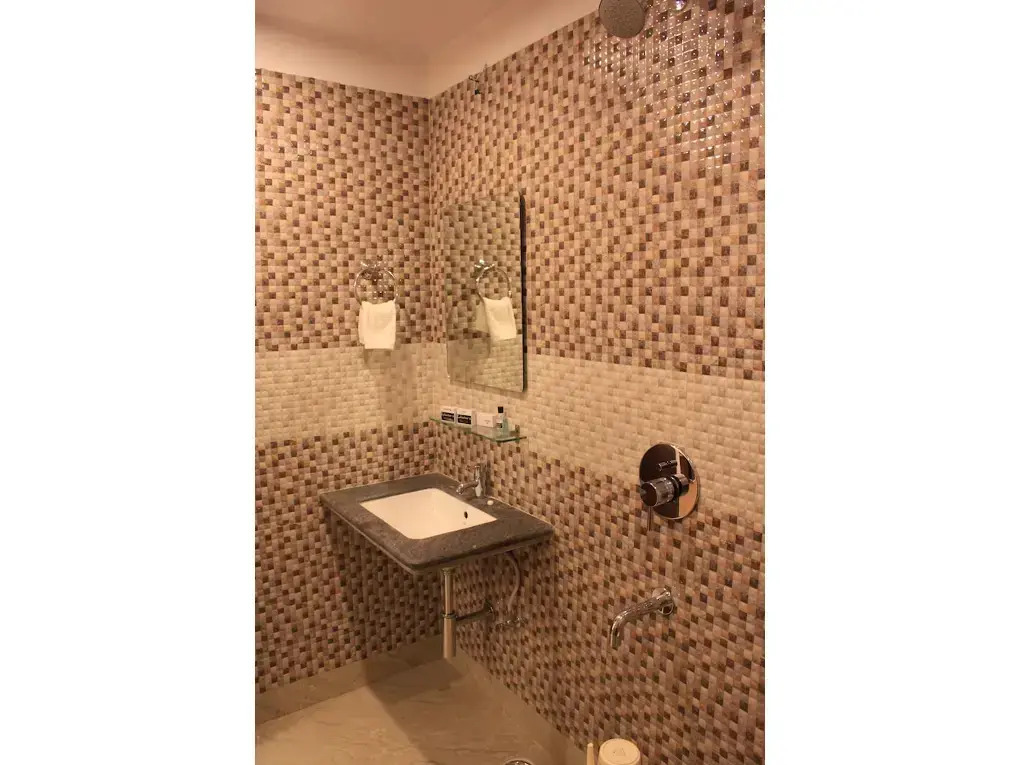 JK Rooms 103 Loharkars Hotel