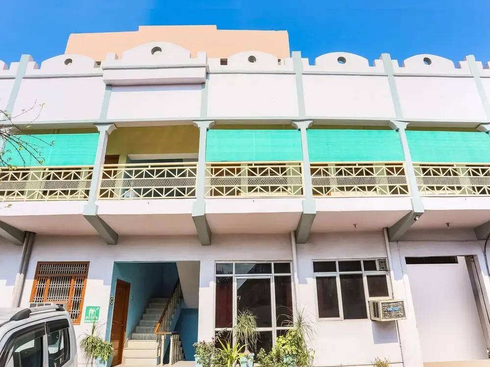 OYO 22577 Hotel City View